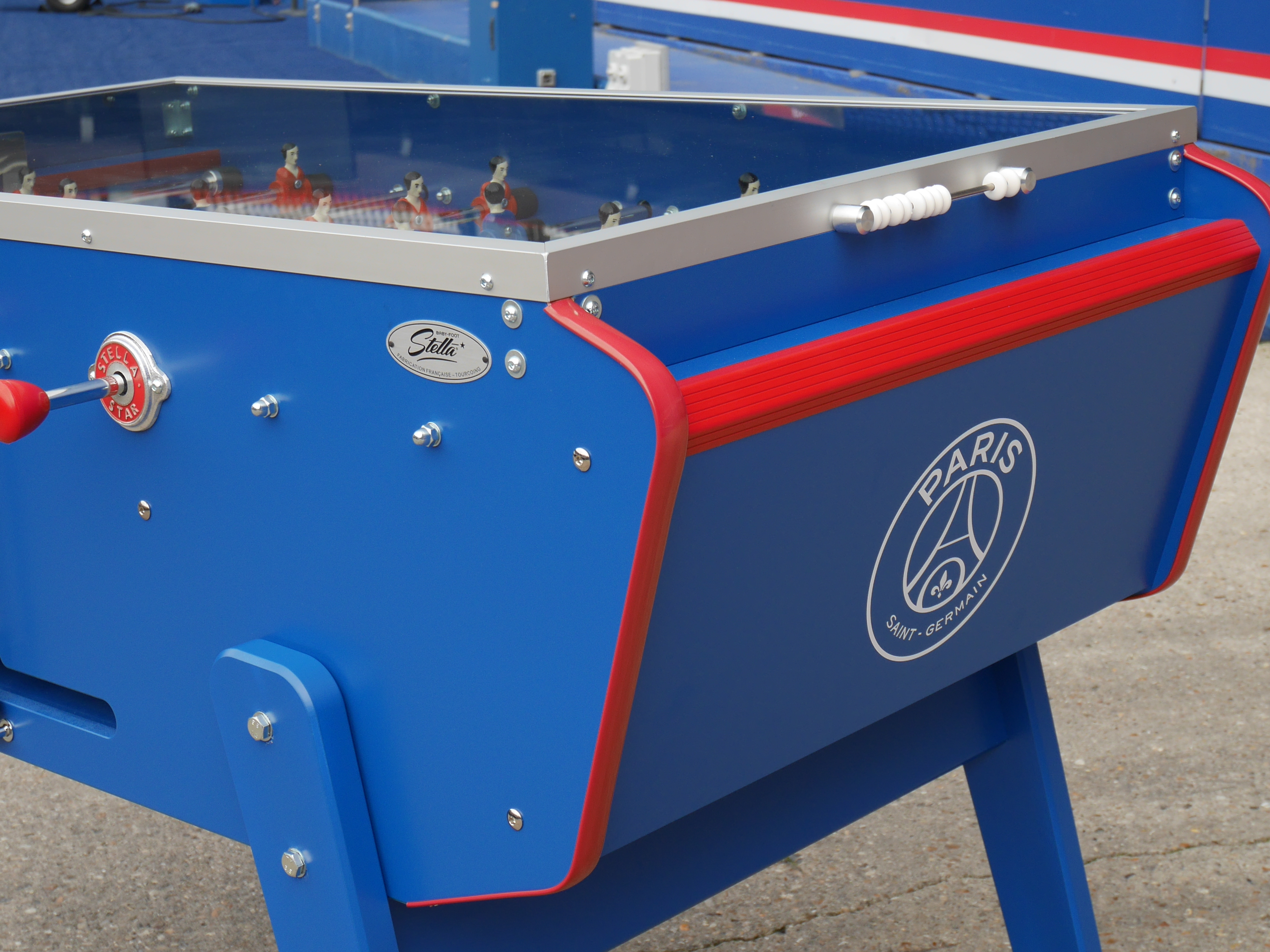 baby-foot équipe de france sur le coté 